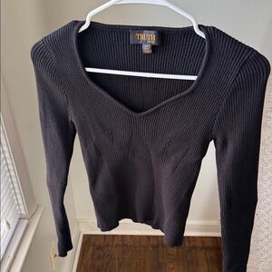Truth by Republic Black Ribbed V-Neck Long Sleeve Spring Top Size S